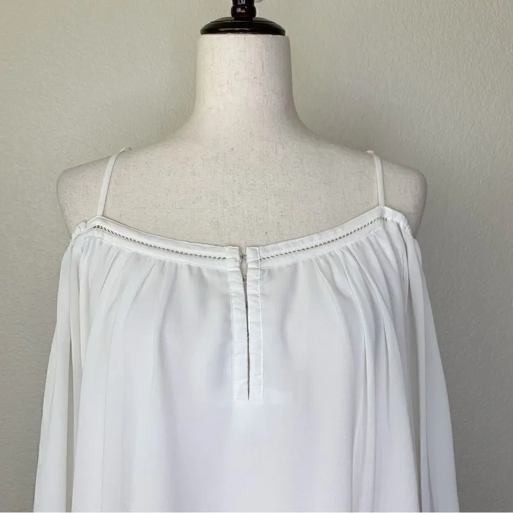 Khloe California White Cold Shoulder Top - Picture 2 of 12